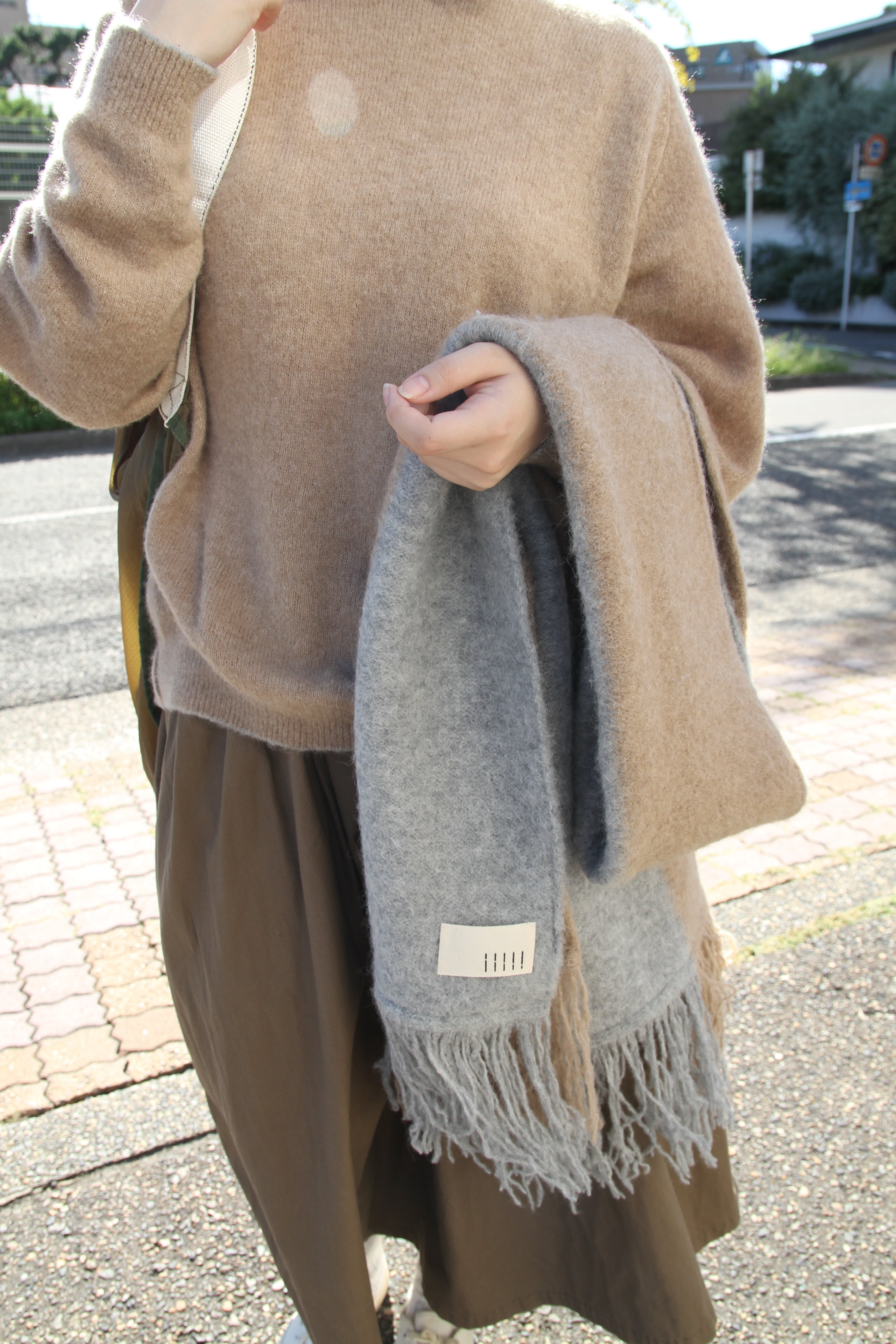 【新作】極上タッチのベビーアルパカを使った「ふっくらマフラー（ベージュ）」