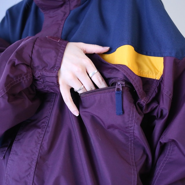 "Columbia" 薩摩芋 good color over silhouette mountain jacket