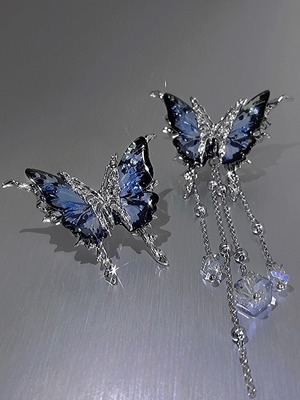 Blue butterfly asymmetrical tassel pierced [A256]