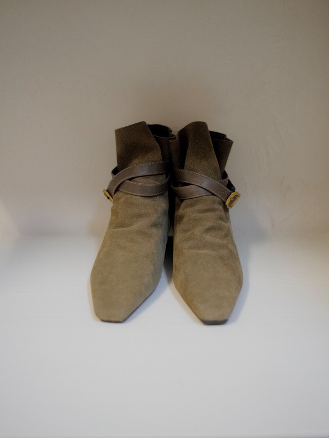 Buckled Suede Ankle Boots / KHAKI