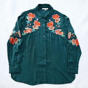 flower motif embroidery design shirt