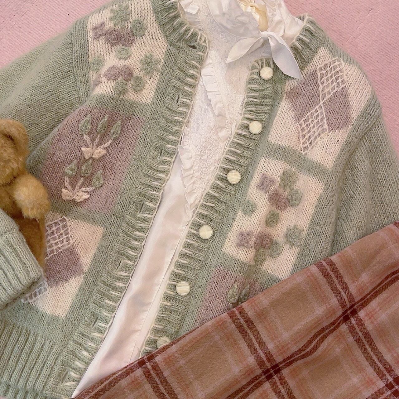 light green flower diamond cardigan