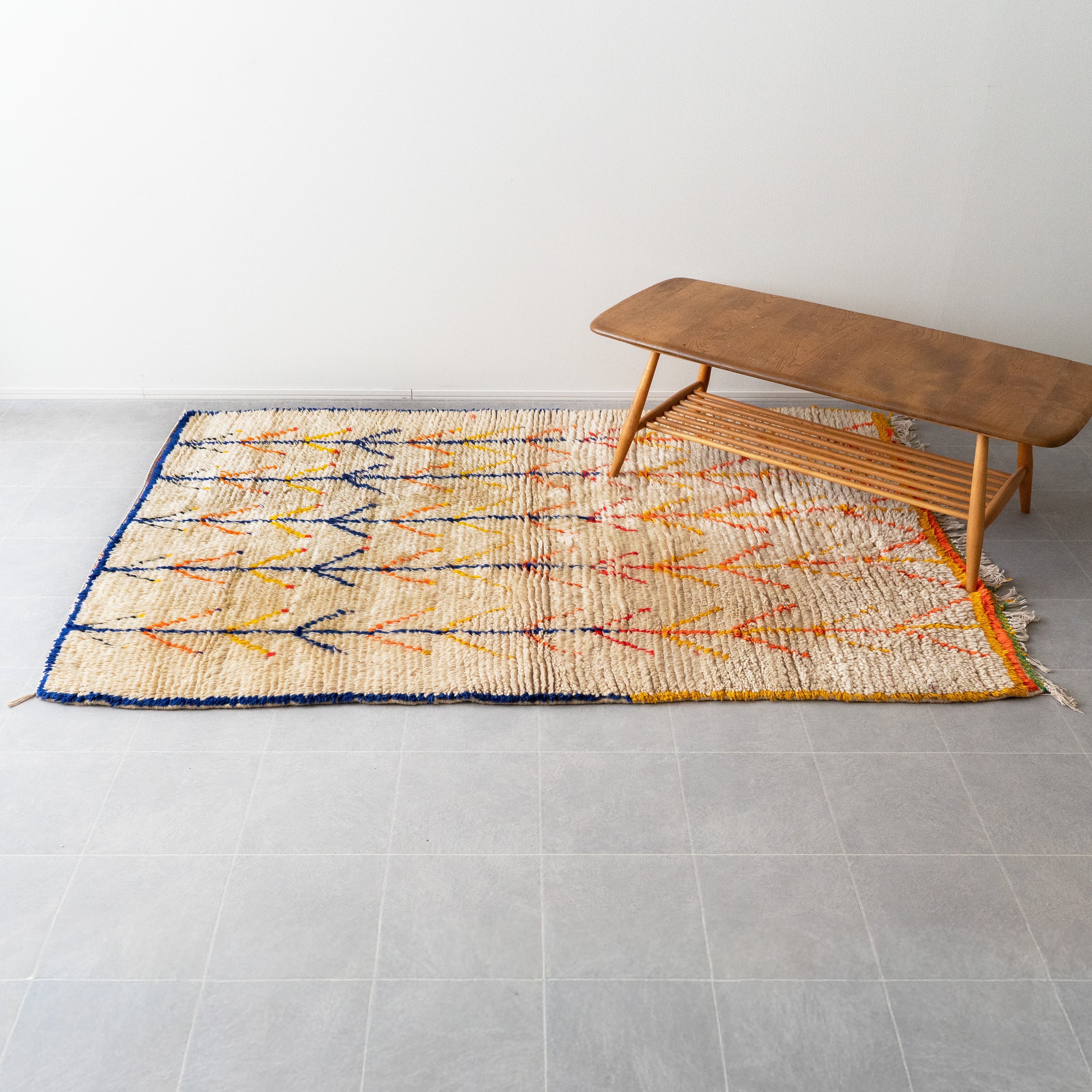 【Vintage】モロッコ・ヴィンテージラグ wool L-5 "121cm×183cm"