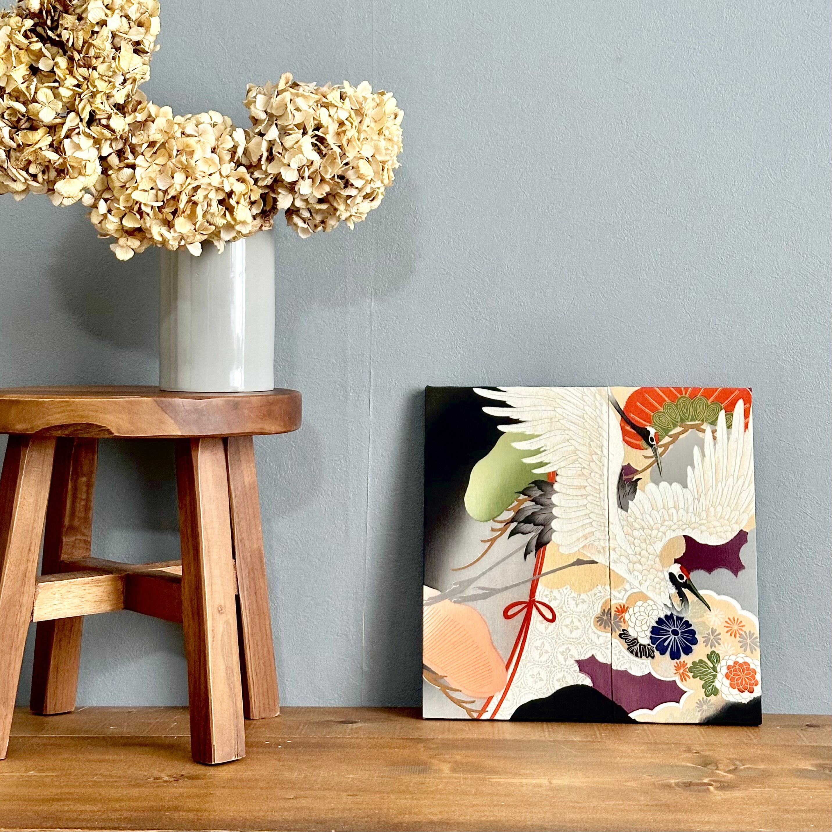 Kimono tapestry 帯のタペストリー 満開の梅と桜 Japanese Kimono