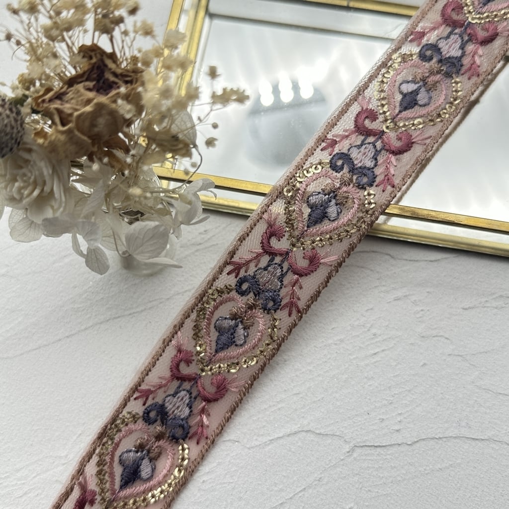 プレシャスハート [ピンク]インド刺繍リボン 3027 | インド刺繍リボン