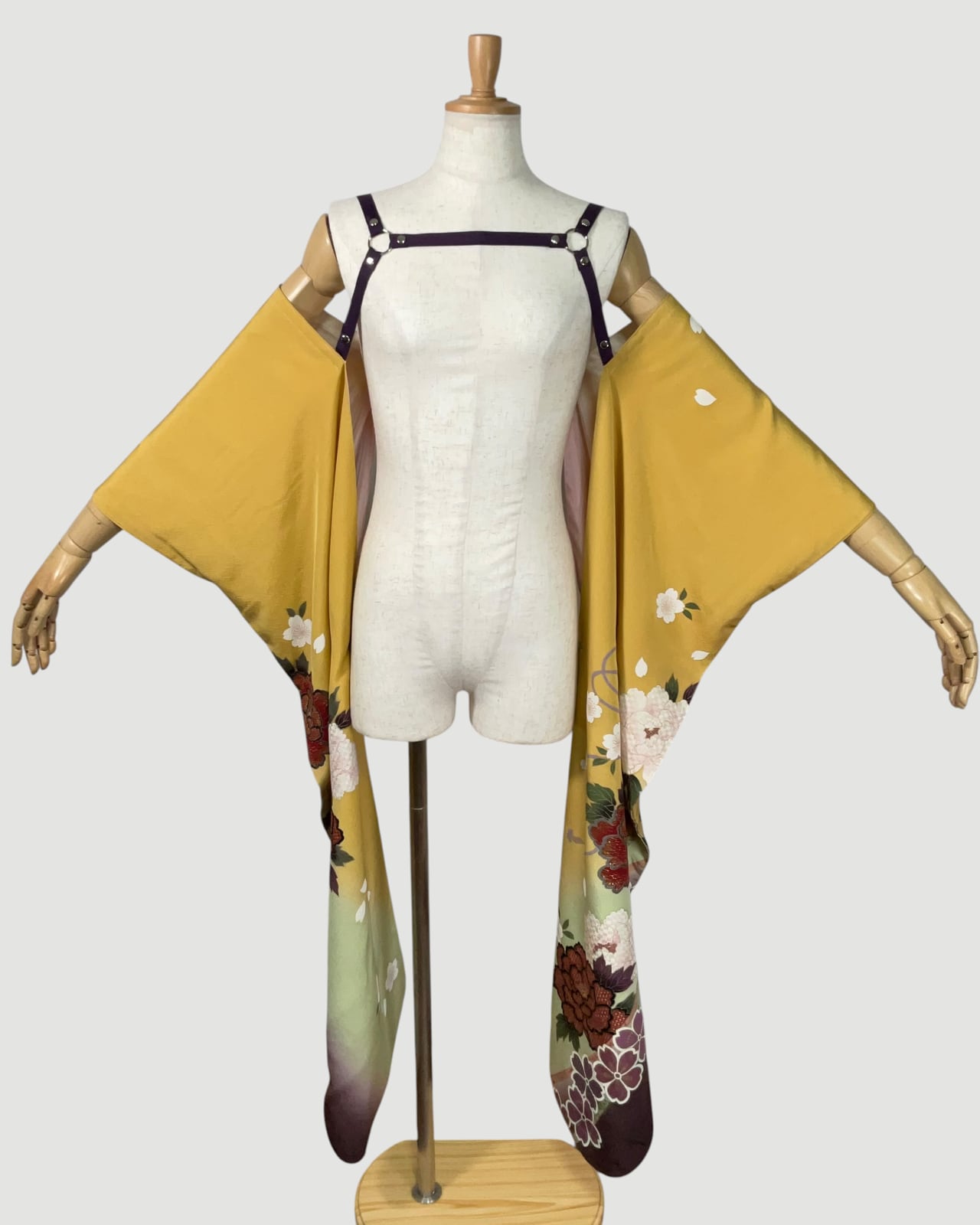 振袖マルチピース Furisode Kimono Multi-Piece