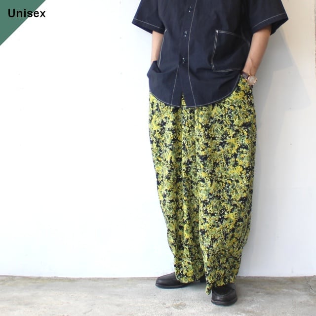 HARVESTY フラワープリントイージーサーカスパンツ Floral-printed Lawn Easy Circus Pants (Black)