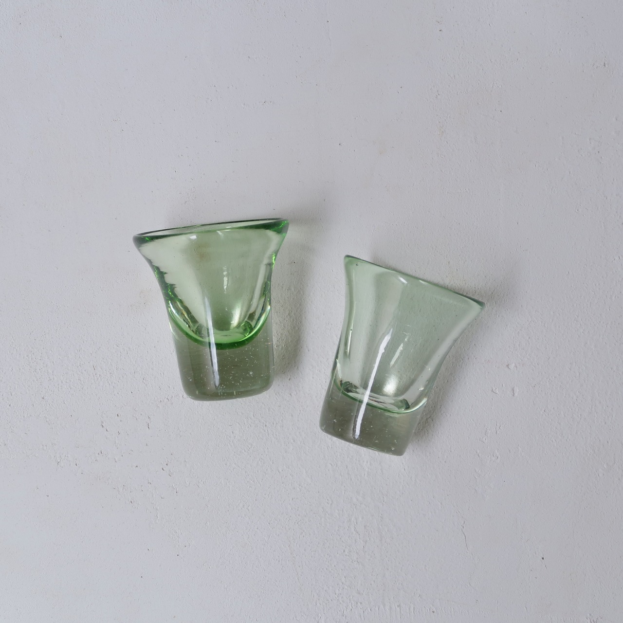 グリーンティーなガラスのおちょこ