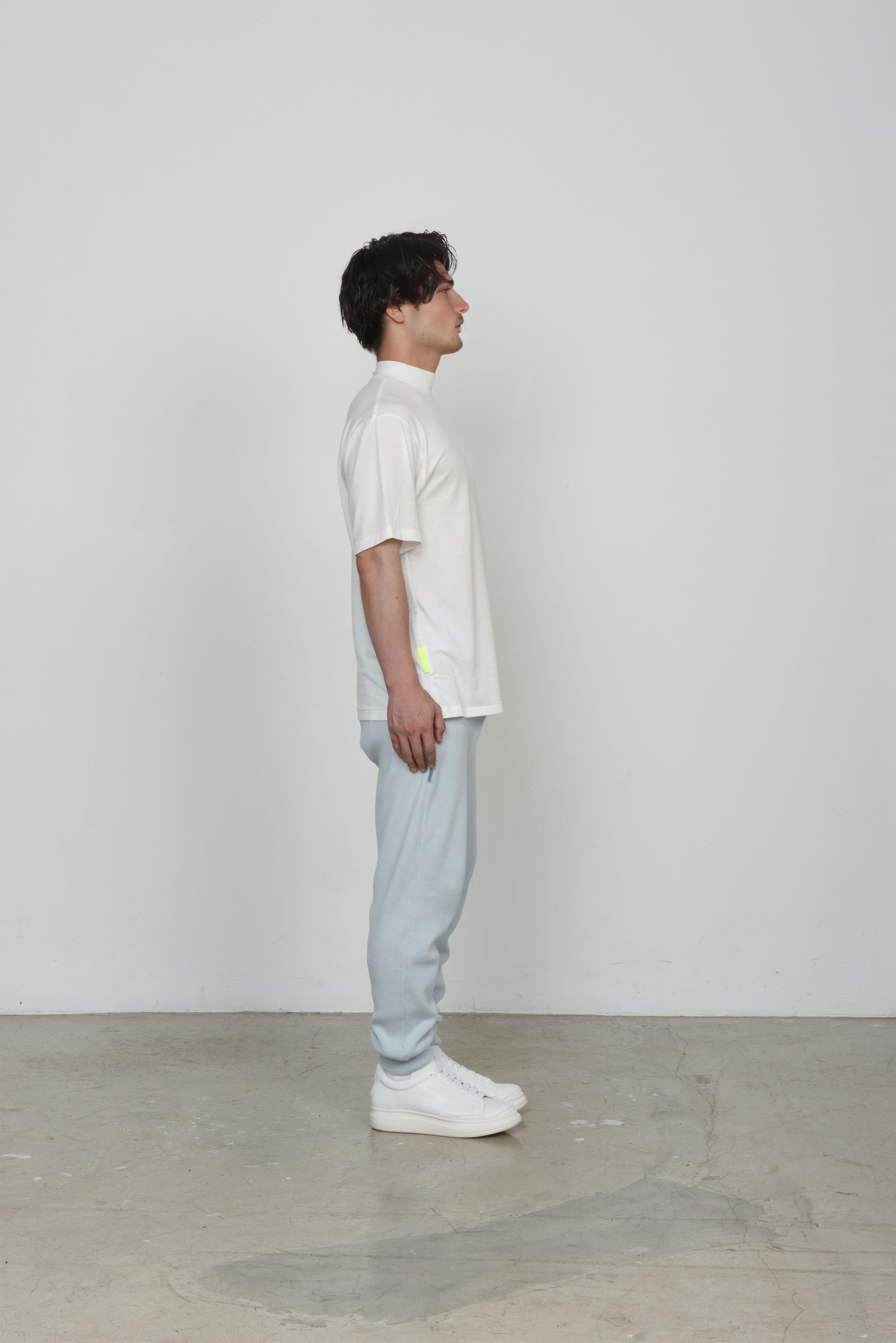 MOCK NECK S/S WHITE | lolo