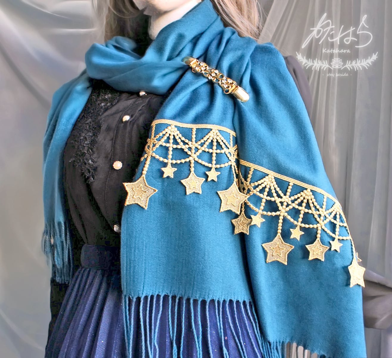 kapital星座柄 ネイビー ストール(希少) レースの星降るマフラーストール 「サーカス・ナイト」 | 方原 ❀ 刺繍