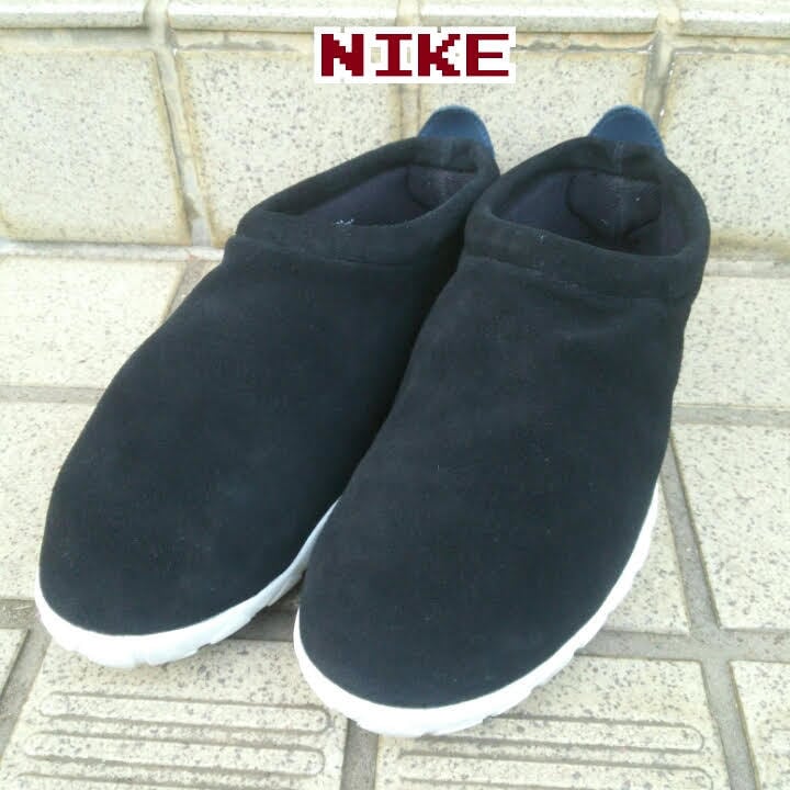 NIKE AIR MOC ULTRA ナイキ　エアモック　スリッポン