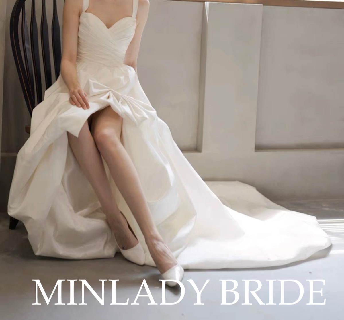 フィッシュテール タフタ ウェディングドレス | MINLADY BRIDE 