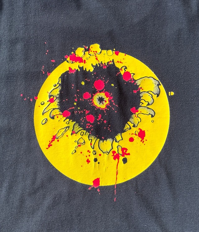 -Gunshot Smiley face- Vintage 90s XL T-shirt