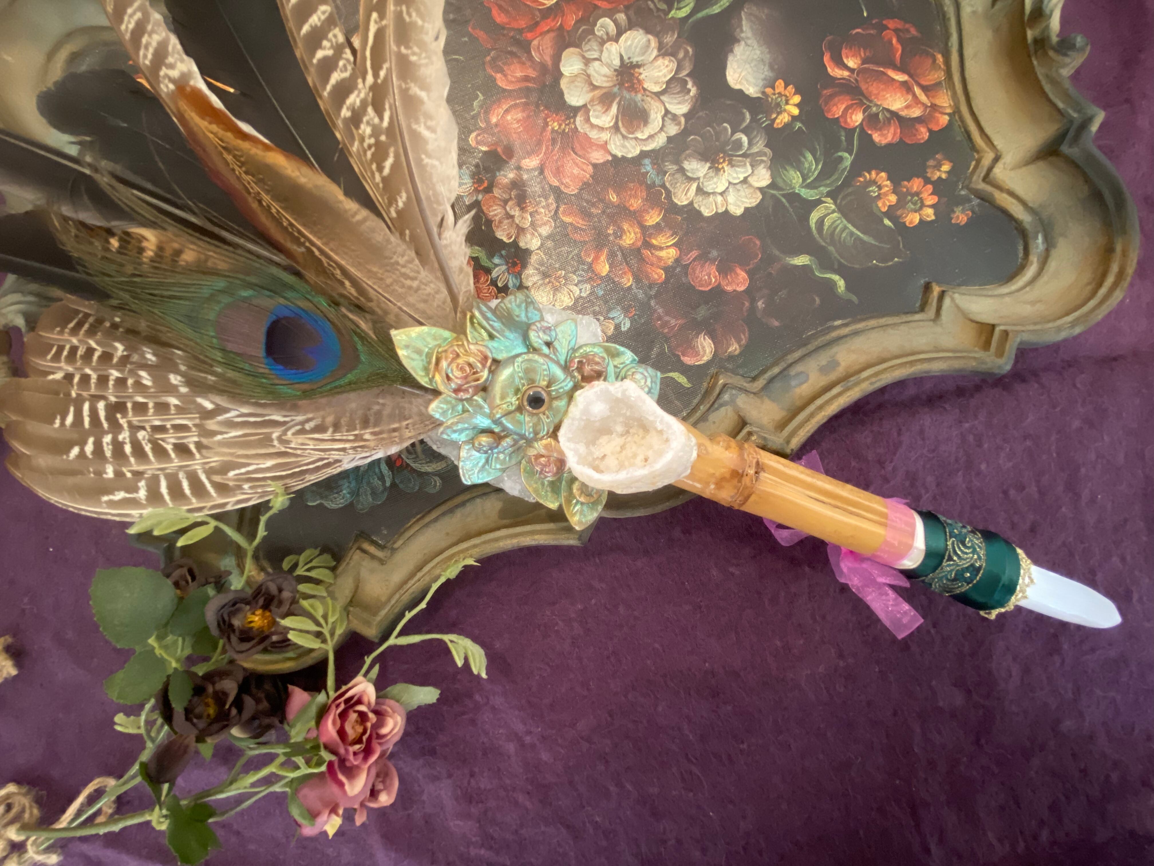 スマッジング　スマッジファン　ワンド 再販!!古代の始祖鳥の夢☆*** 水晶の晶洞石をはめ込んだ美しい