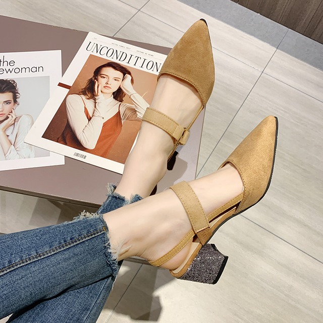 純赤の女性のサンダル新しい2020春と夏のバージョンの小さな香りのスタイルのフレンチファッション包頭ミドルヒール厚いヒールメアリージェーンの靴 部族の婦人靴8099783