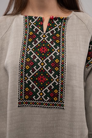 ウクライナ刺繍ヴィシヴァンカ クロスステッチ　手刺繍　ワンピース　麻　レディース・フリーサイズ