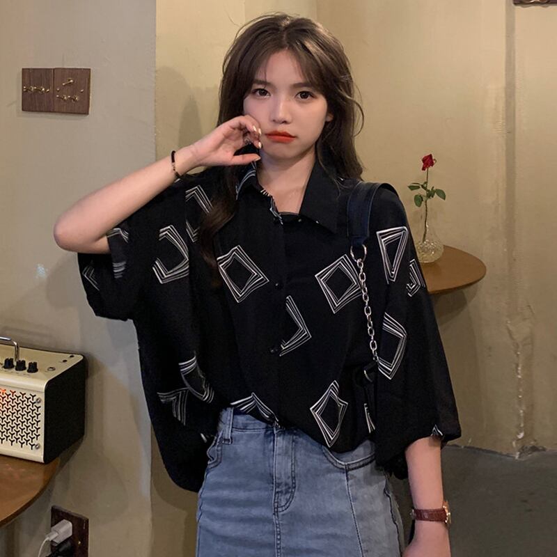 スタンダードスタイルブラックシャツ サマートップス レトロ 夏物 スーパーモール20890816679