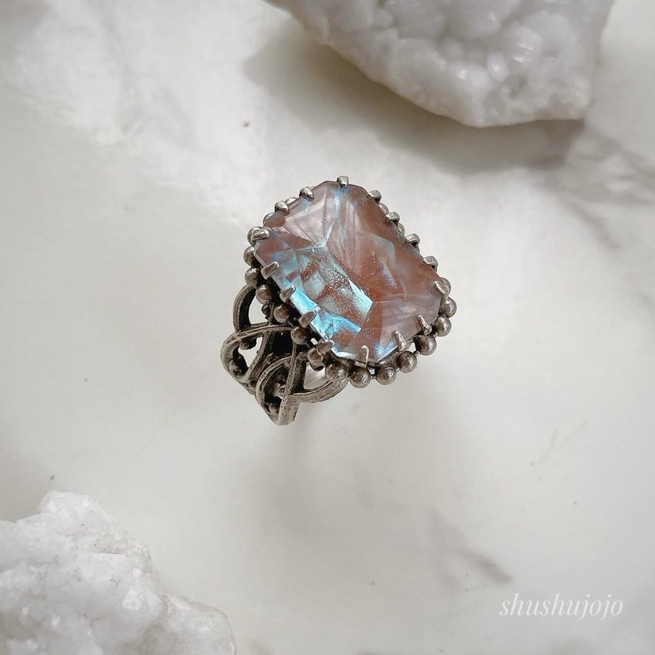 Vintage Saphiret ring | ShuShu and JOJO
