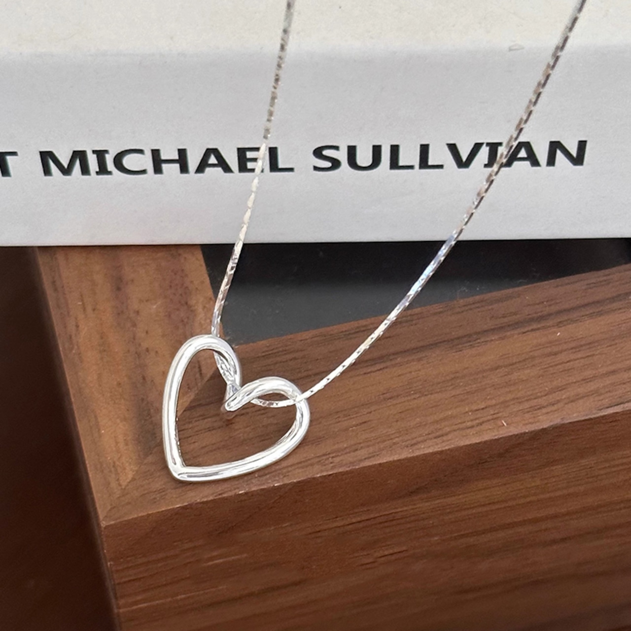 HANA優しいハートのシルバーネックレス