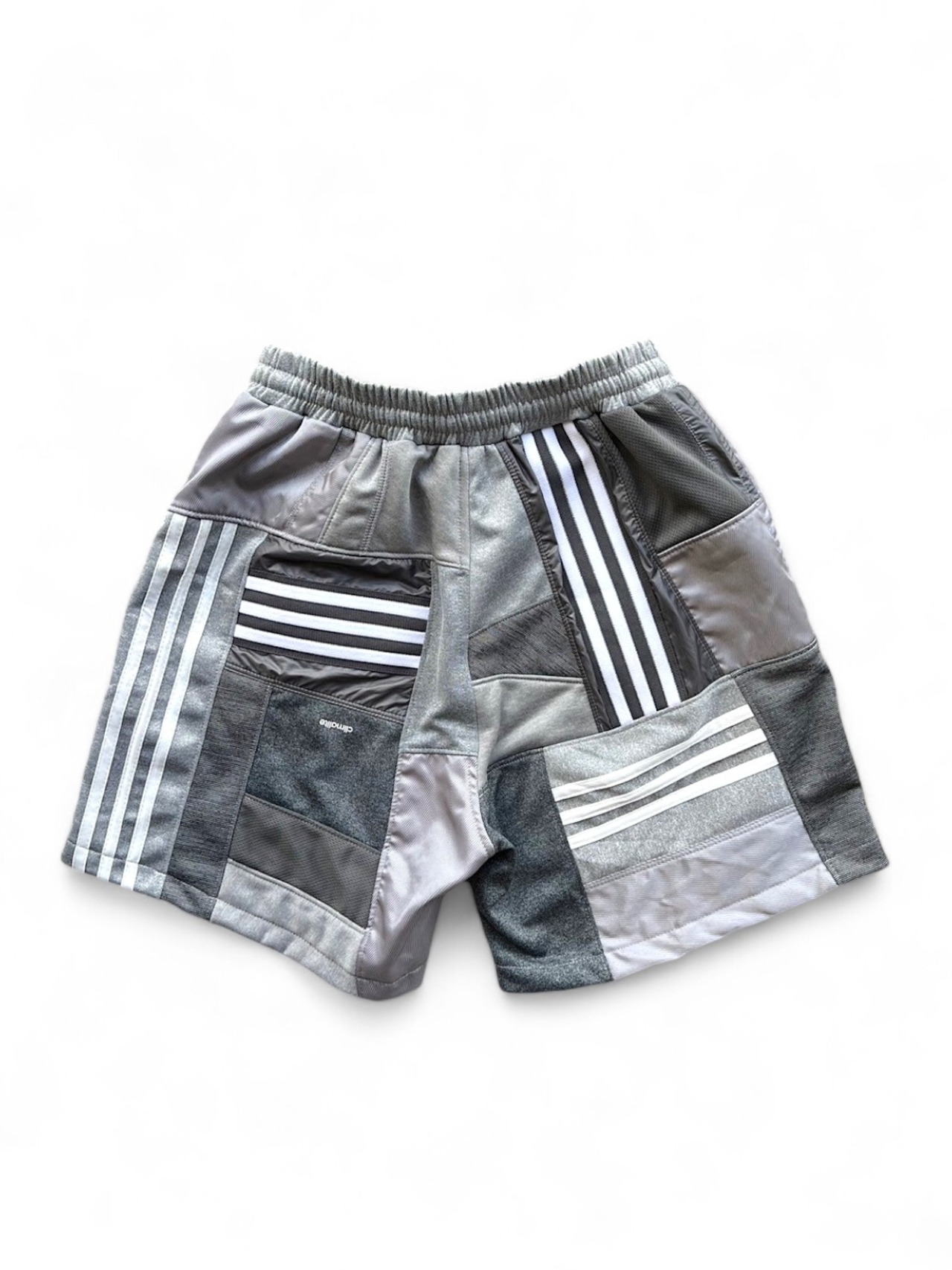 KOH ISHIGURO Upcycled Crazy Patchwork Short Pants -GRAY- Woman model - 5