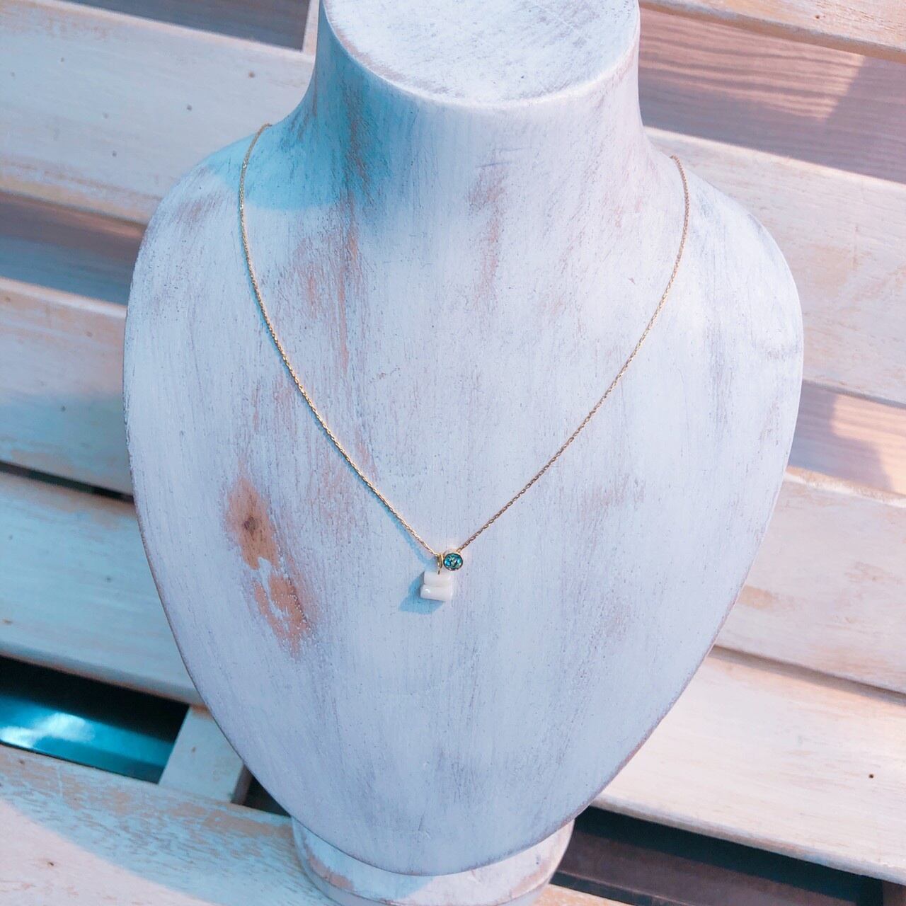 【美品】SWAROVSKI 7月 誕生石カラー ネックレス 箱入り 7月の誕生石｜スワロフスキー