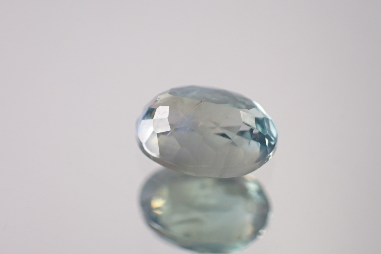 アレキサンドライト (ソーティング付) 0.93ct 【D5-118】