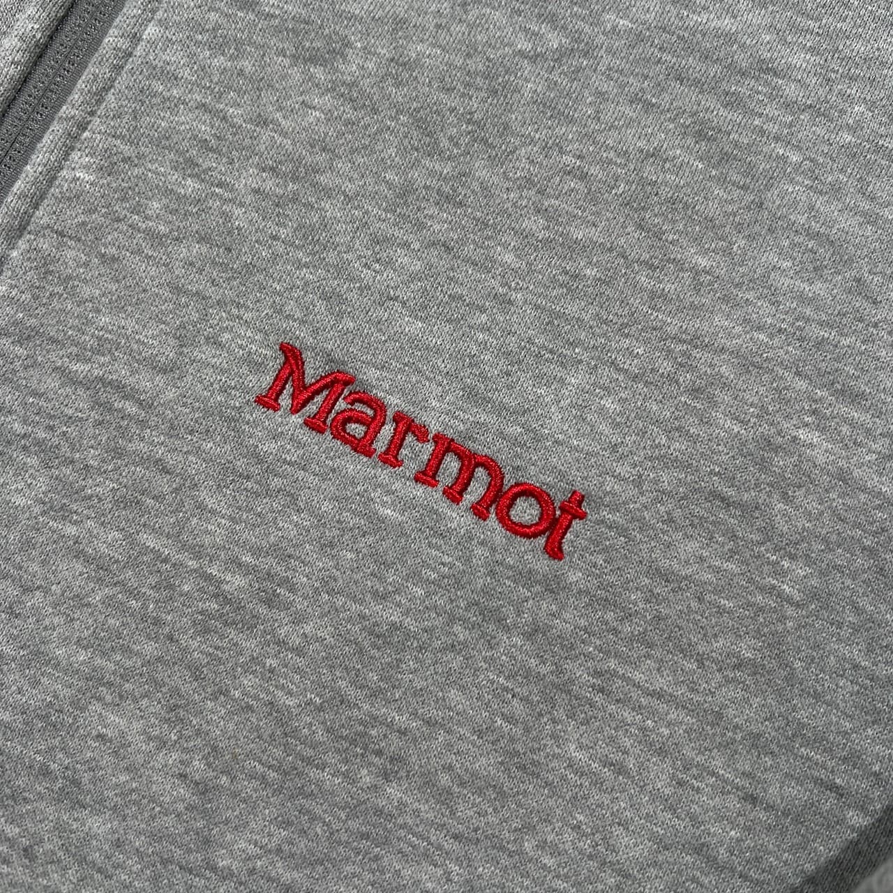 Marmot マーモット ロゴ刺繍 ジップアップ スウェット ジャケット トレーナー サイズ L /グレー×レッド/メンズ/デサント