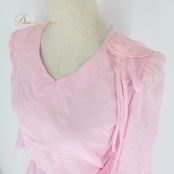 社交ダンス 衣装 スタンダード 上下セット ツーピース レッスンウェア パーティ衣装 U:NA ユーナ ピンク系 コサージュ 無地 ラインストーン 春色 ファスナー ストレッチ 二重スカート ふんわり コサージュ付き レディース ダンス用 ダンス衣装 講習用 発表会 おしゃれ おすすめ