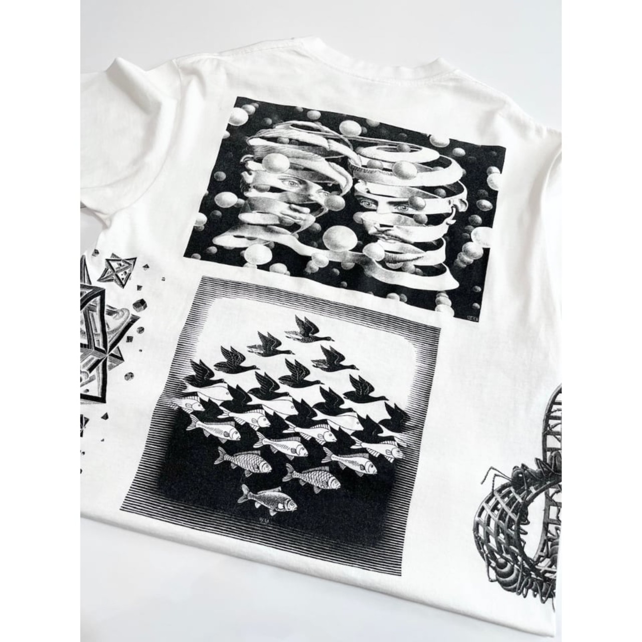 90s M.C.Escher "MULCH PRINT" Art Tee MADE IN USA  Size L