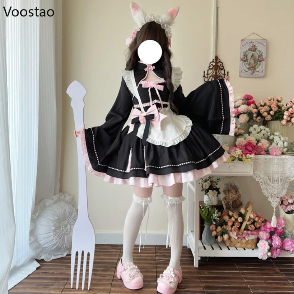 専用】22㎝ドール用 ロリータドレスセット イヤリング【1123,1124