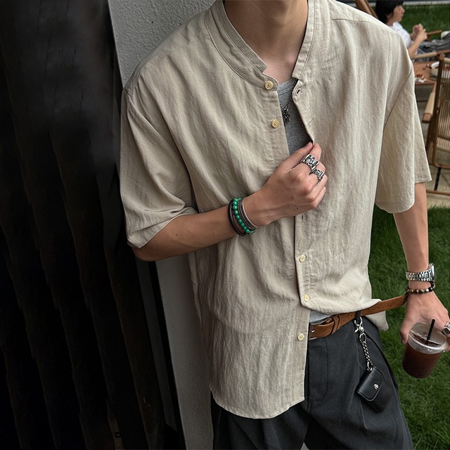 MANCHERスタンドカラーリネン半袖シャツ