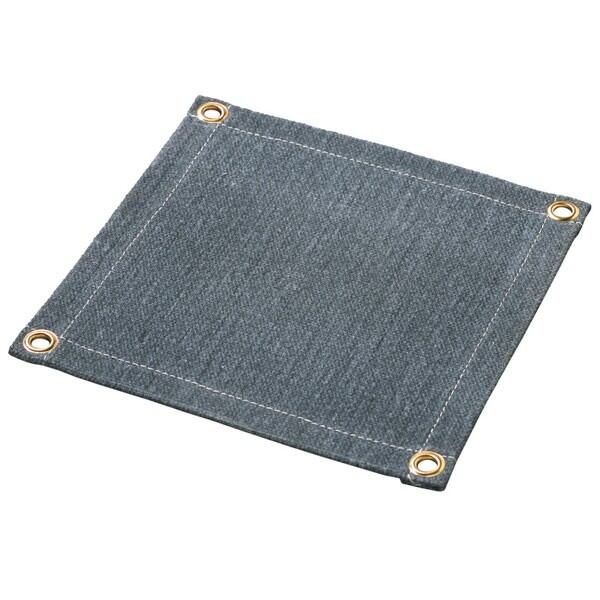 ブラックパワーCHW 1800W 1号 920×920mm １枚　加工済【厚み：1.8mm】瞬間使用温度：1300℃　連続使用温度：250℃ 両面シリコン加工,耐熱クロス,溶接,熱,火花,1800W-1（大中産業）　厚みがあるのでしわになりにくい！『耐熱クロス』