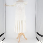 フラダンス 衣装 ツーピース セットアップ 上下セット プアラニ ホワイト系 PUALANI 日本製 ティアレ柄 ワンカラー かわいい 華やか 鮮やか 明るい きれい 白 ハワイアン アロハ ハワイアンプリント フラ ダンス レッスン 練習