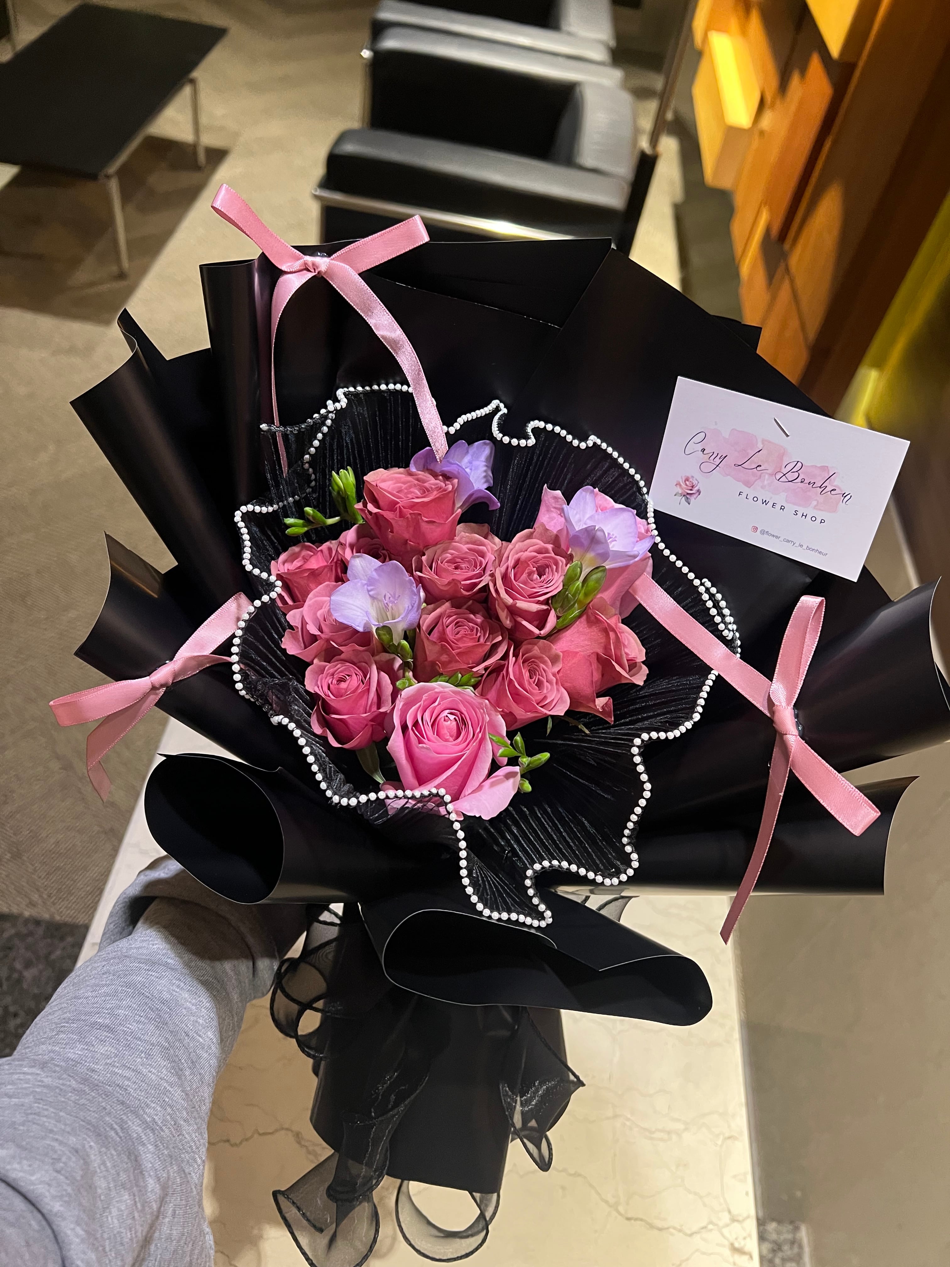 ❤︎韓国花束ミニリボン付き❤︎【花の種類おまかせ】 | Pay ID