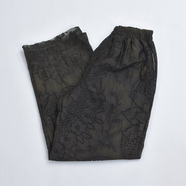 Remakeリメイク 後染めブラック フローラルデザイン ラッセルレース ルーズシルエット イージーパンツ ムラ染め注意 裏地付き W61～96cm