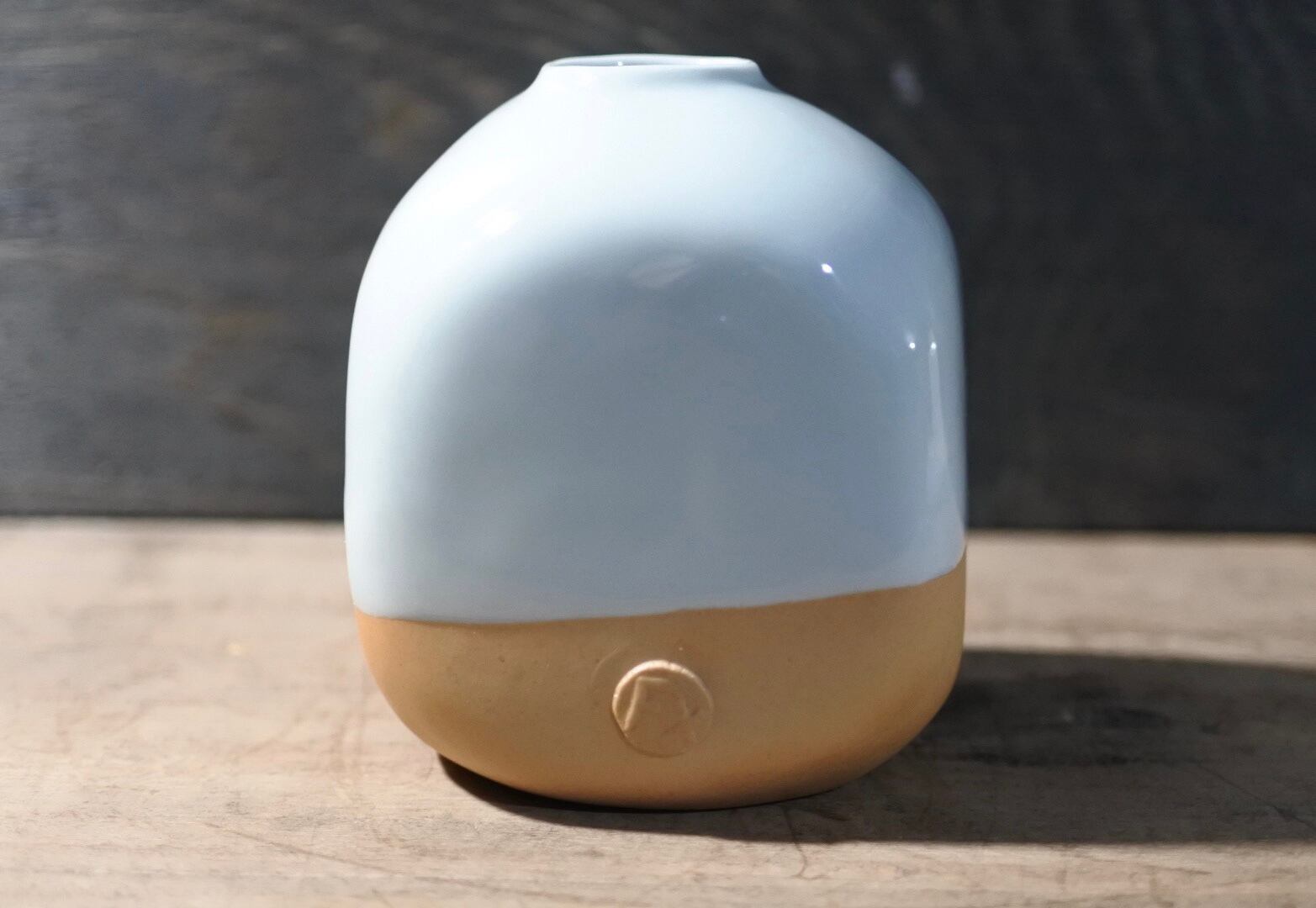 林秀行 青磁 扁壷 花挿し 干支 戌 陶磁器 花器 陶芸 走泥社 | LUNETTA