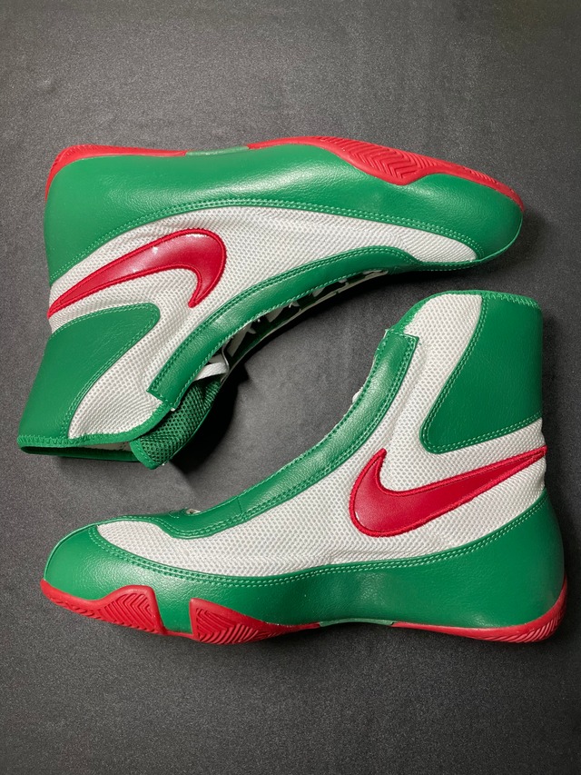 NIKEナイキマチョマイ　グリーン/ホワイト　26センチ
