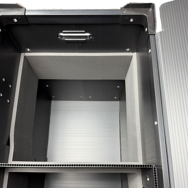 プラダンスピーカーケース YAMAHA (ヤマハ) CBR/DBR10用２台入り【緩衝材入り蓋付】 ダンプラケース 【積み重ね可能】