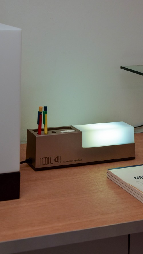 デスクオーガナイザー