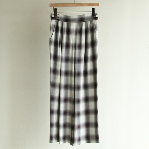 PHEENY【 womens 】rayon ombre check 2tuck slacks