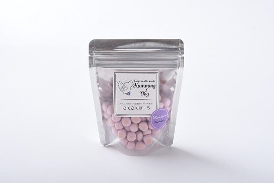 【Humming Dog】さくさくぼーろ ブルーベリー 北海道産の馬鈴薯でん粉と、ブルーベリーエキスを使用したボーロです。子犬から老犬まで幅広くお召し上がりいただけます。