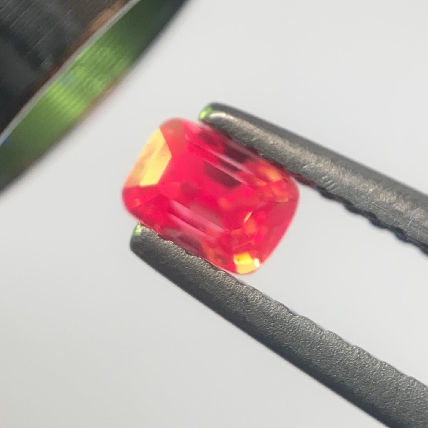 No.6 ベトナム産スピネル