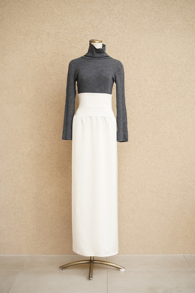 EVERYDAY Pencil SKIRT satin パールホワイト