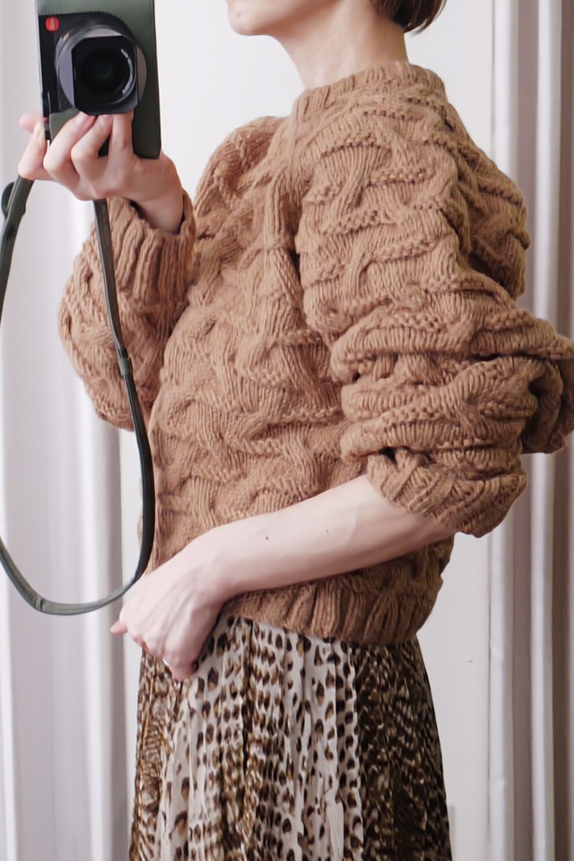 IKITSUKE wool cable knit beige