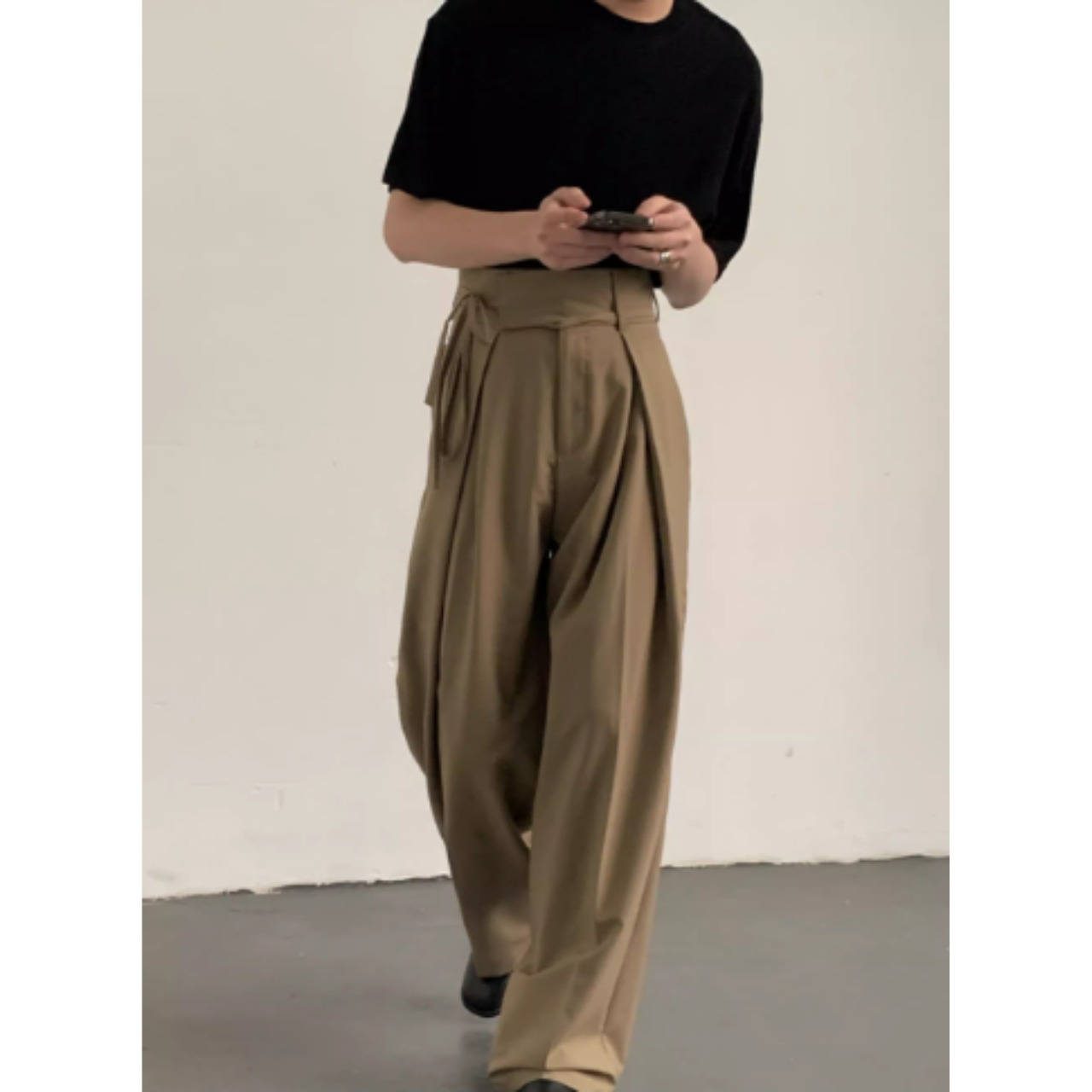 ウエストベルト付きタックワイドパンツ　TB1738・画像2