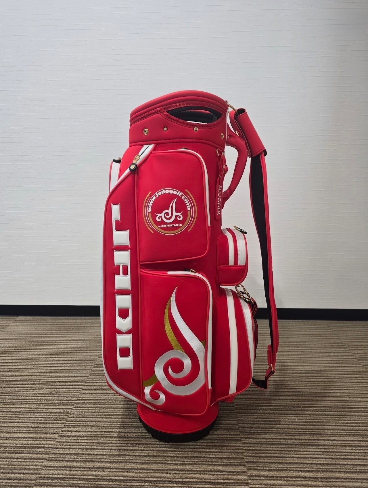SLUGGER x JADO コラボ 超限定 キャディバッグ 数量限定・画像3
