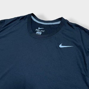 【NIKE】2XL ビッグサイズ Tシャツ スウッシュ ワンポイントロゴ  ポリエステル DRI-FIT ドライフィット 半袖 黒 メキシコ製 MEXICO US古着