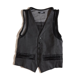 under coverism (JP)   design vest