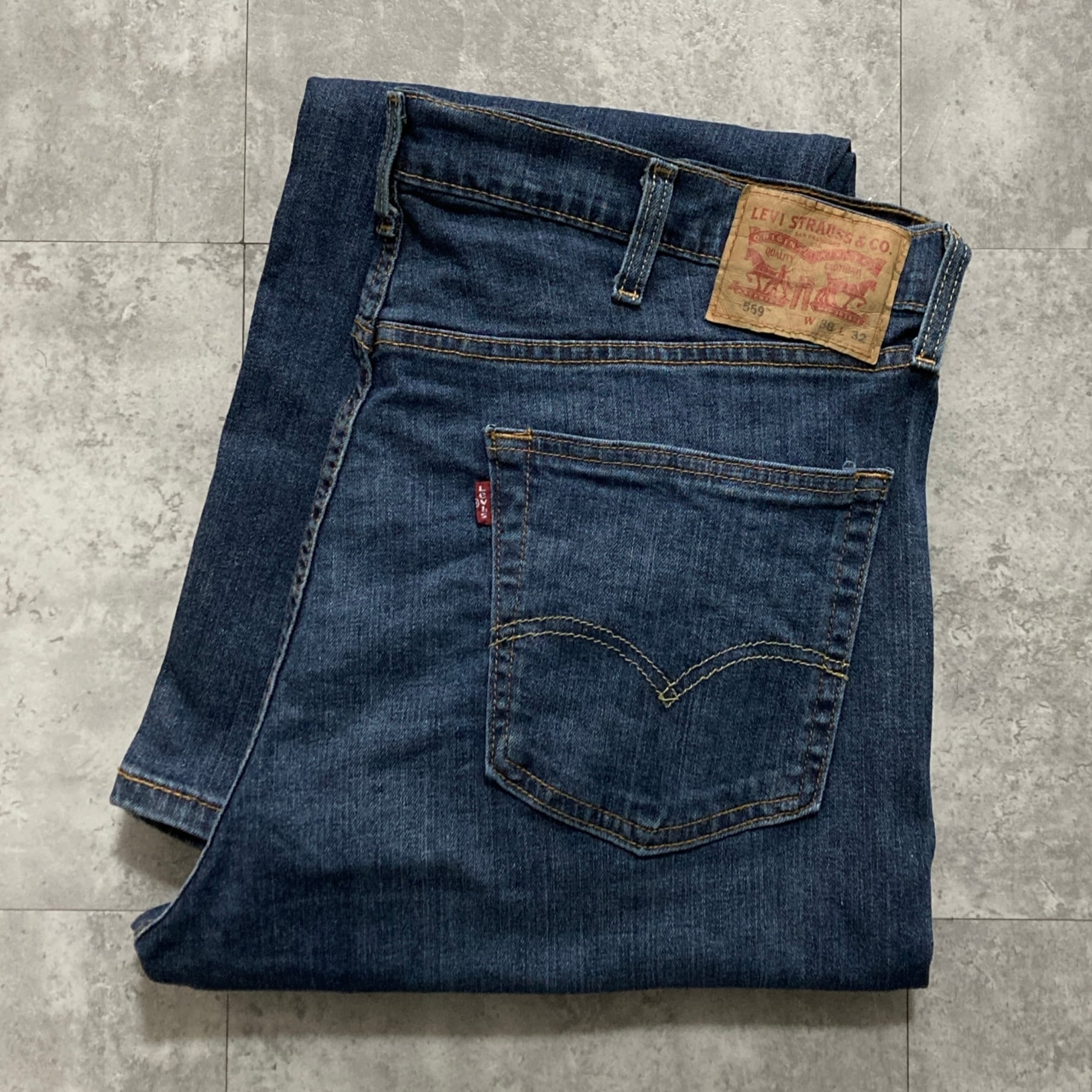 Levi's501 W34 L34 ボタン裏553 アメリカ製 90年代 Levi's - 【希少】 リーバイス 501 ボタン裏553 W31 米国製 ジーンズ