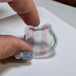 11.可愛い猫顔☆フローライト猫皿